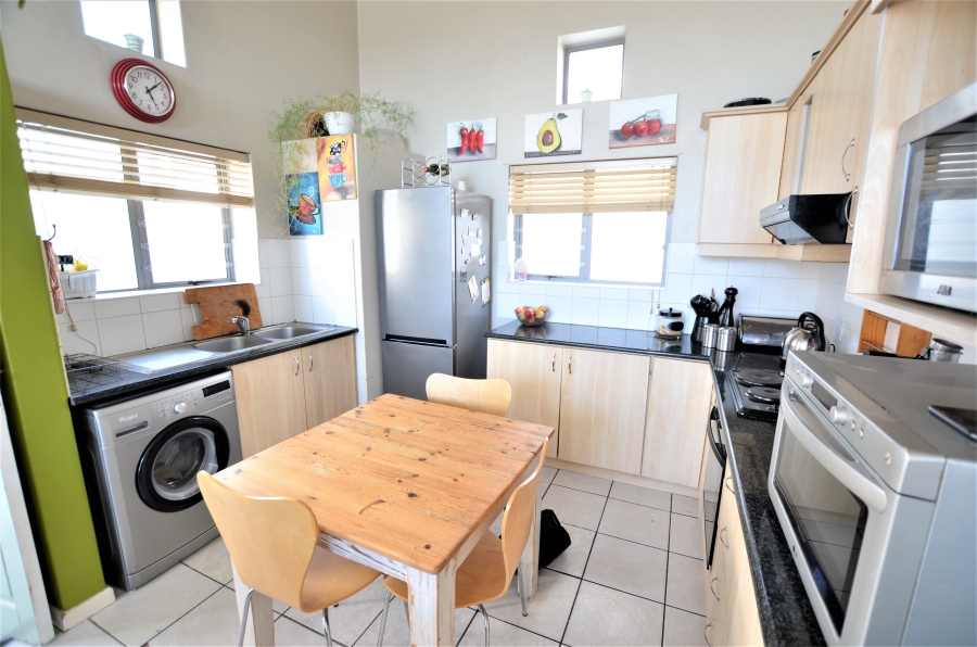 2 Bedroom Property for Sale in Gordons Bay Central Western Cape